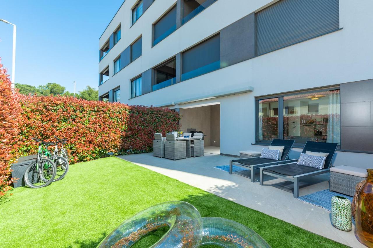 Luxury New Apartment With Private Garden Near The Beach! بوريتش المظهر الخارجي الصورة