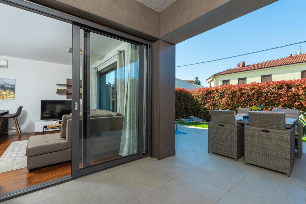 Luxury New Apartment With Private Garden Near The Beach! بوريتش المظهر الخارجي الصورة